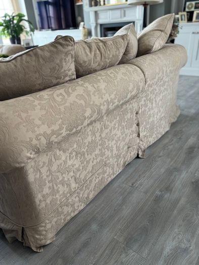 Quality 2x 3 seater Tetrad sofas