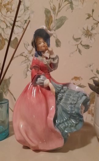 Royal Doulton figurine