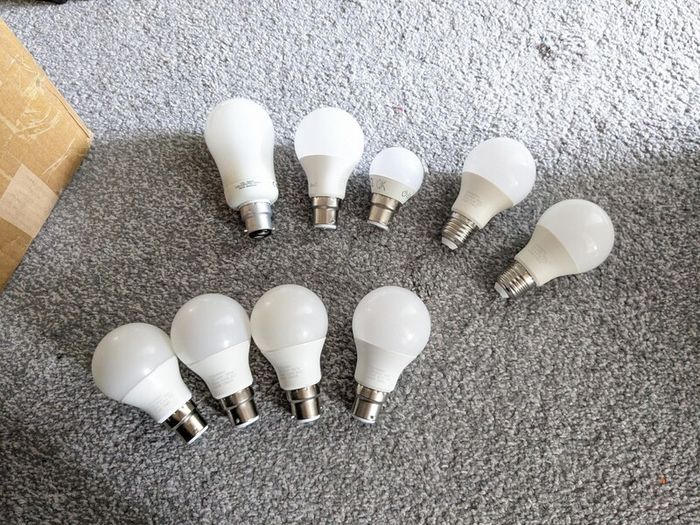Used LED/CFL bulbs