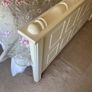 kingsize bed Image 5