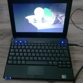 Dell Latitude 2100 150GB HDD Intel Atom Core 2GB RAM 10.1" Laptop works fine