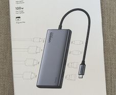 UGREEN 8-in-1 Triple Display USB-C Hub