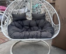 New Rattan Garden Hanging Swing Egg Chairs / Delivery