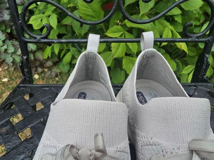 Skechers Slip On Ladies Trainers UK6 EU39