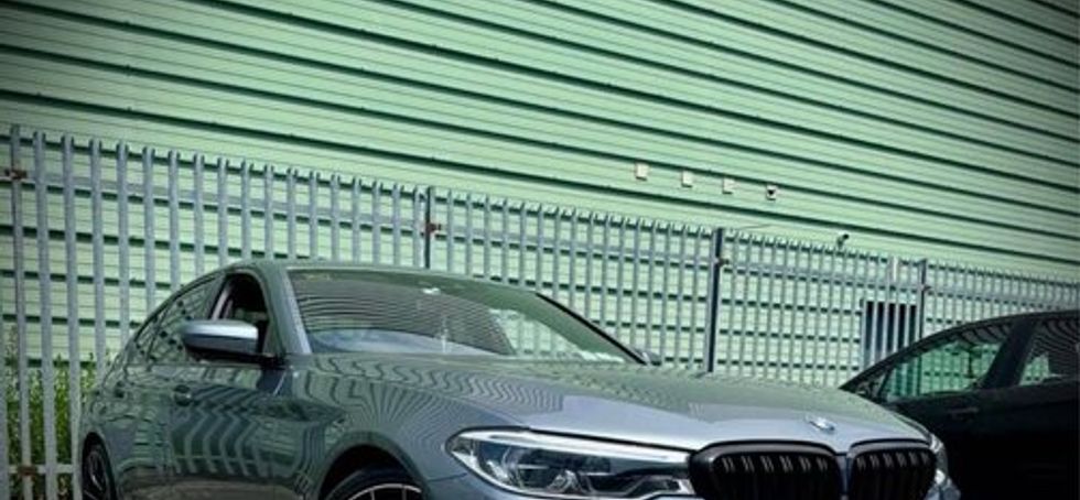 BMW 530e 2018 (warranty included)
