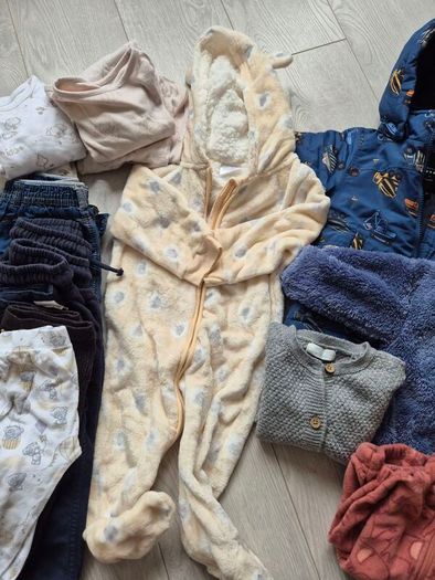 Baby boy clothes bundle 9-12  months