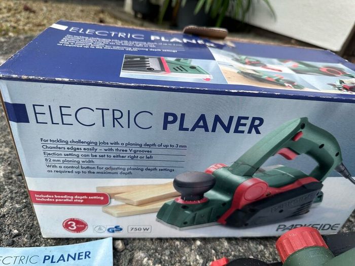 Electric planer as new light domestic use only