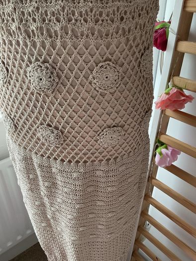 Bnwt Zara beige crochet maxi dress large
