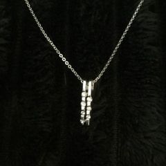 9ct White Gold Diamond Pendant Necklace