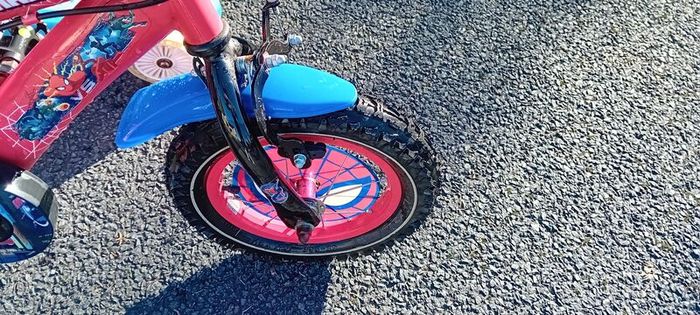 Kids Bikes & Scooters