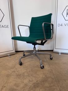 Mid-century EA 117 Desk Swivel Armchair by Charles Eames for Herman Miller