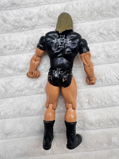 WWE Jakks 2003 Ruthless Aggression TRIPLE H Wrestling Action Figure Used Left hand is too loose  or probably broken something sounds inside like a rattle Please see photos