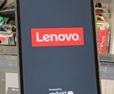 Lenovo M8 Smart Tab 8" 32GB Wi-Fi & Cellular (Unlocked)  Android 10.