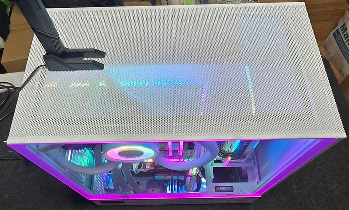 LianLi TUF i7 Ultra RTX 5070 White Gaming PC