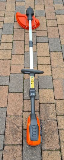 Husqvarna 215il strimmer