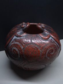 Brazilian Terracotta Folk Art Pottery Vessel with Frogs Signed Elizabeth Paiva 12cm