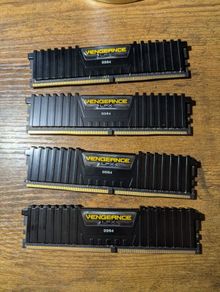 Corsair Vengeance LPX DDR4 4x8gb (32gb) 2400mhz Desktop Memory