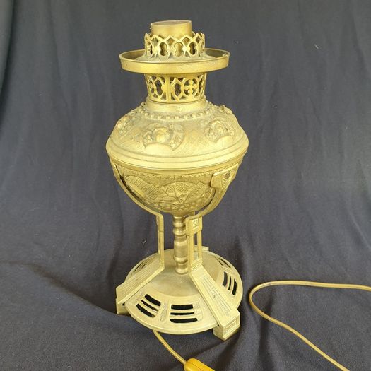 Vintage brass oil lamp converted working