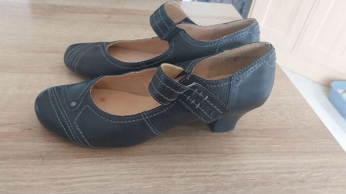Size 39 g reflxan