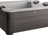 main image for ad New 4-6 Person Aquarius Hot Tub