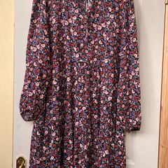 M&S floral dress size 18 petite BNWT