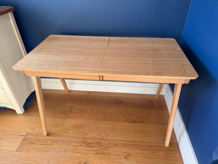Kave Julia Desk