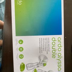 Double breast pump like new, professional