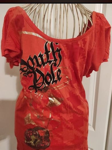 Brand new South pole teeshirt size.m