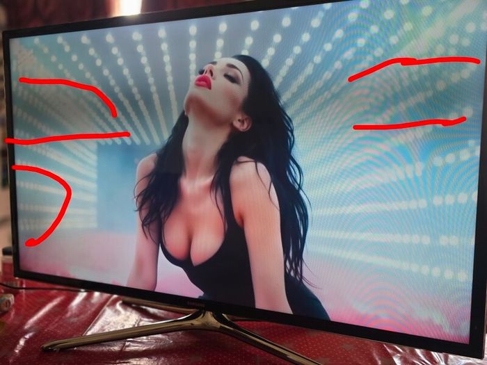 Samsung 40" smart tv (please read add)