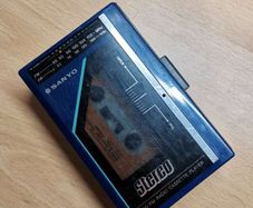 Sanyo MGR66 Cassette Walkman Player