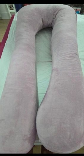 Pregnancy pillow
