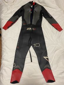 Zone 3 Aspire size L swimming wetsuit