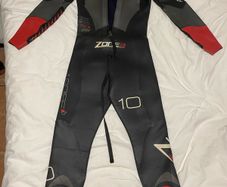 Zone 3 Aspire size L swimming wetsuit