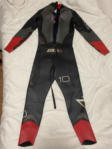 Zone 3 Aspire size L swimming wetsuit