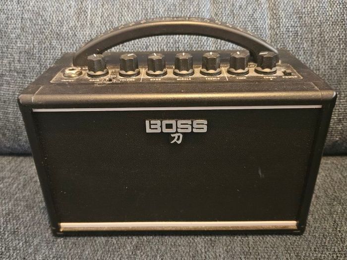 Boss Katana Mini