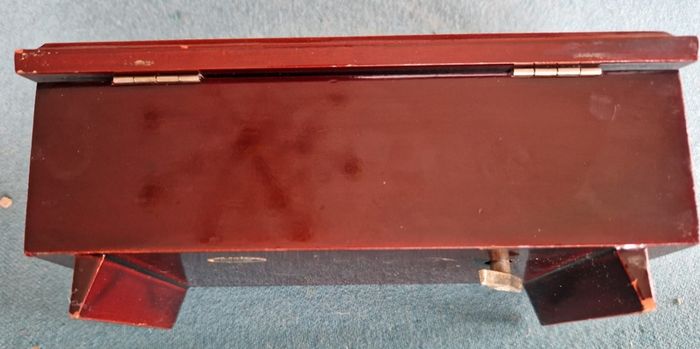 Vintage jewellery box