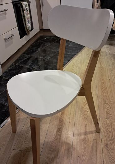 4 kitchen chairs in Cork near Ballinspittle.