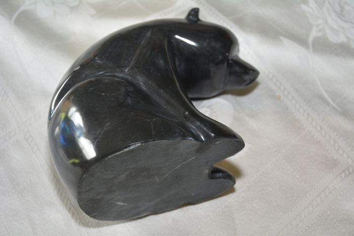 Onyx Marble Black Bear
