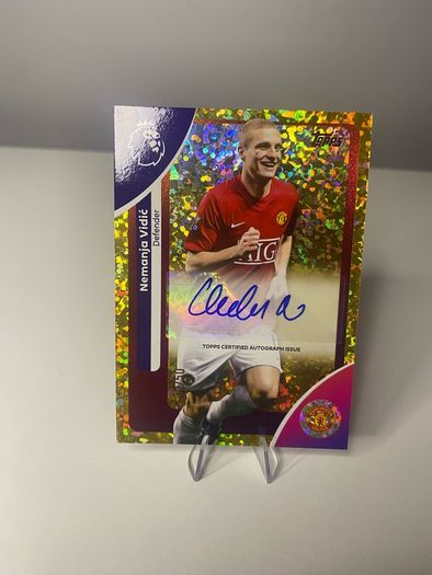 Topps 2025-26 premier league Nemanja Vidic gold parallel /50 autograph