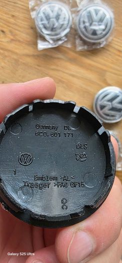 Vw center caps