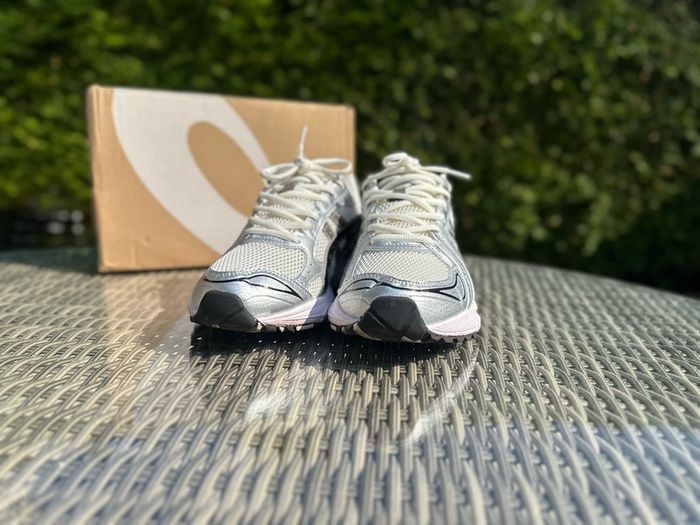asics gel kayano 14