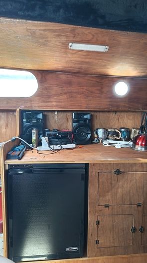 32 FT sailing boat 4 sleeper