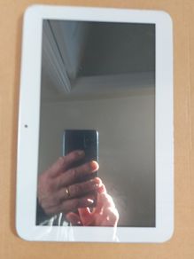 MOBICEL 10.1 inch Tablet, Model ECHO, 8GB, in excellent condition