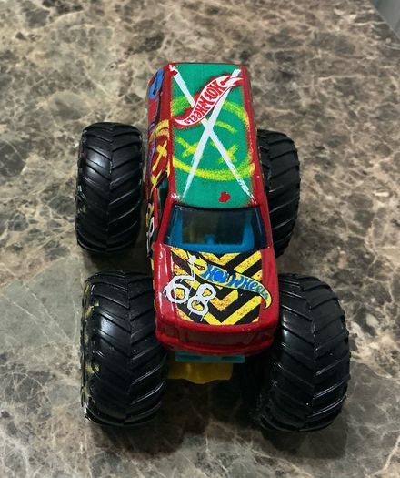 monster trucks hot wheels