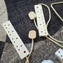 Extension leads and adapter Image 3