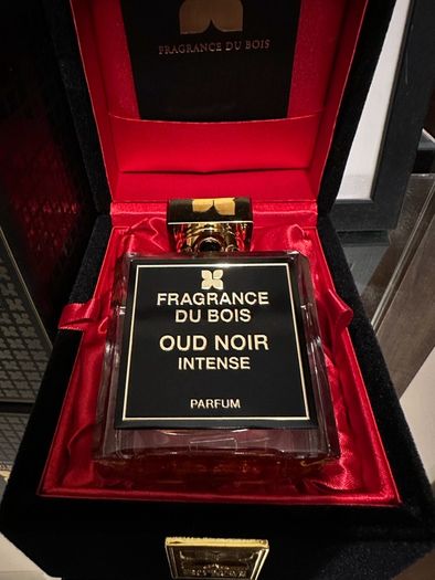 Fragrance du Bois Oud Noir Intense