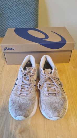 Asics GT-2000 11