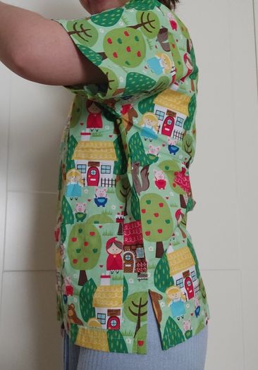 scrub suit for children's nurses