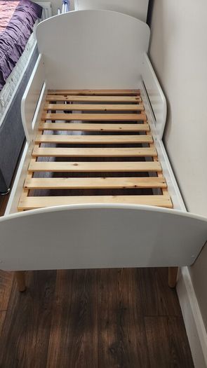 Child's bed