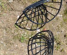 Wall Metal Frame Hanging Baskets